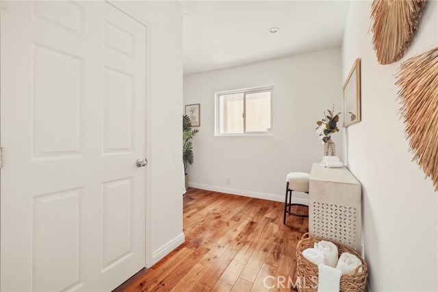 Detail Gallery Image 17 of 26 For 1918 11th St #D,  Santa Monica,  CA 90404 - 2 Beds | 2 Baths