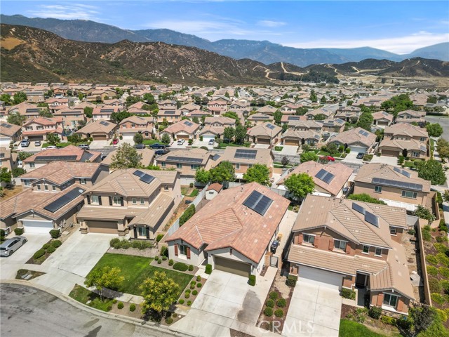 4011 Blackberry Drive, San Bernardino CA: https://media.crmls.org/medias/eb887032-8615-44d1-b033-f2e51df4c171.jpg