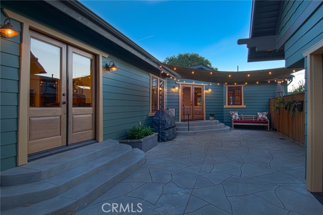 Detail Gallery Image 33 of 41 For 330 Colleen Pl, Costa Mesa,  CA 92627 - 4 Beds | 3 Baths