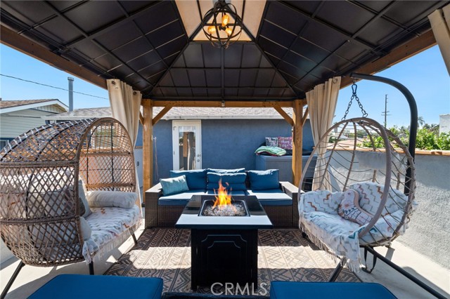 Detail Gallery Image 13 of 63 For 1361 Prospect, Long Beach,  CA 90804 - 3 Beds | 2 Baths