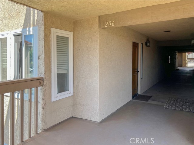 Detail Gallery Image 1 of 1 For 4861 Lago Dr #206,  Huntington Beach,  CA 92649 - 1 Beds | 1 Baths