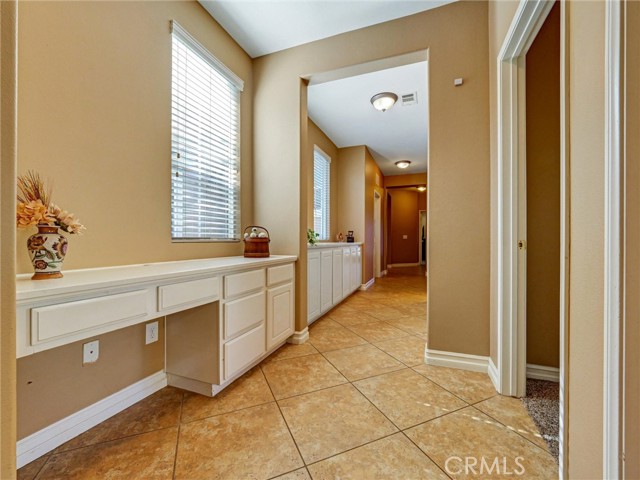 Detail Gallery Image 27 of 59 For 9737 Espada Creek, Moreno Valley,  CA 92557 - 4 Beds | 3 Baths