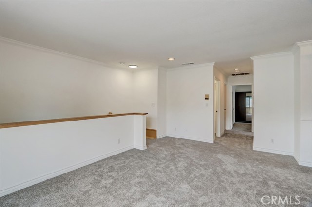 Detail Gallery Image 12 of 31 For 23526 Newhall Ave #6,  Newhall,  CA 91321 - 2 Beds | 1/1 Baths