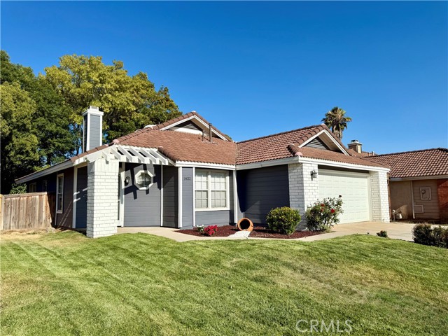 1422 Deborah Place, Beaumont CA: https://media.crmls.org/medias/eb8db98e-6acc-4146-8950-4fd0cc5a4558.jpg