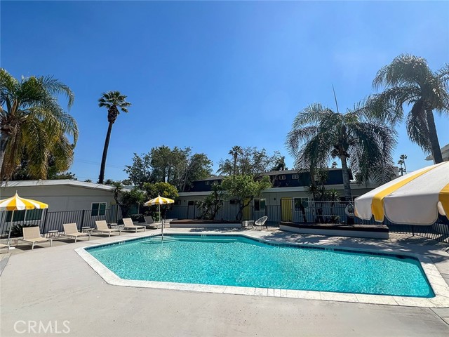 Detail Gallery Image 3 of 13 For 3581 Chicago Ave #D,  Riverside,  CA 92507 - 1 Beds | 1 Baths