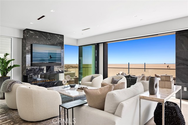 706 W Oceanfront, Newport Beach CA: https://media.crmls.org/medias/eb8f57d4-d73a-4ea4-b202-5ddd9dde1bc1.jpg