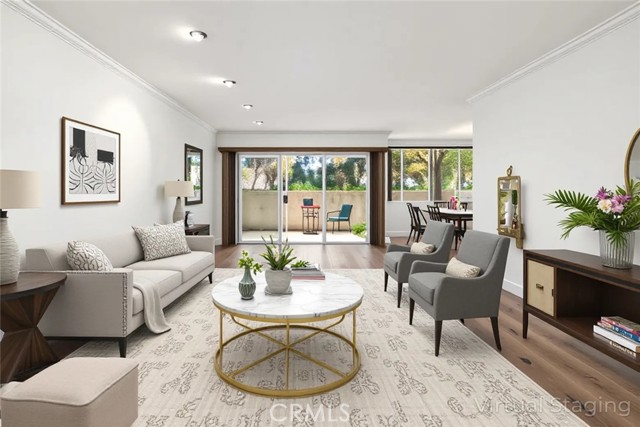 Detail Gallery Image 4 of 19 For 4487 Colbath #101,  Sherman Oaks,  CA 91423 - 1 Beds | 1 Baths