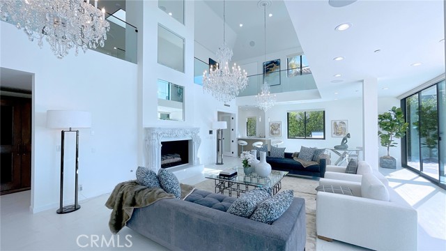 Detail Gallery Image 33 of 40 For 1187 Piedra Morada Dr, Pacific Palisades,  CA 90272 - 6 Beds | 6/1 Baths