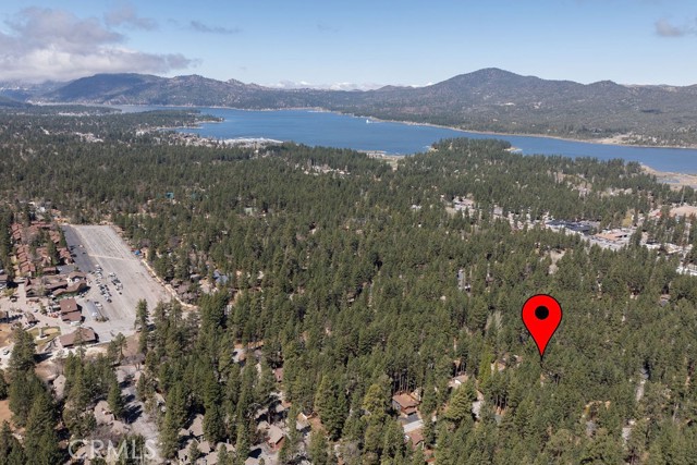 Detail Gallery Image 9 of 51 For 41941 Evergreen Dr, Big Bear Lake,  CA 92315 - 4 Beds | 4 Baths
