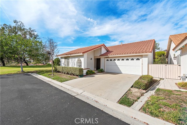 MLS# OC22256975