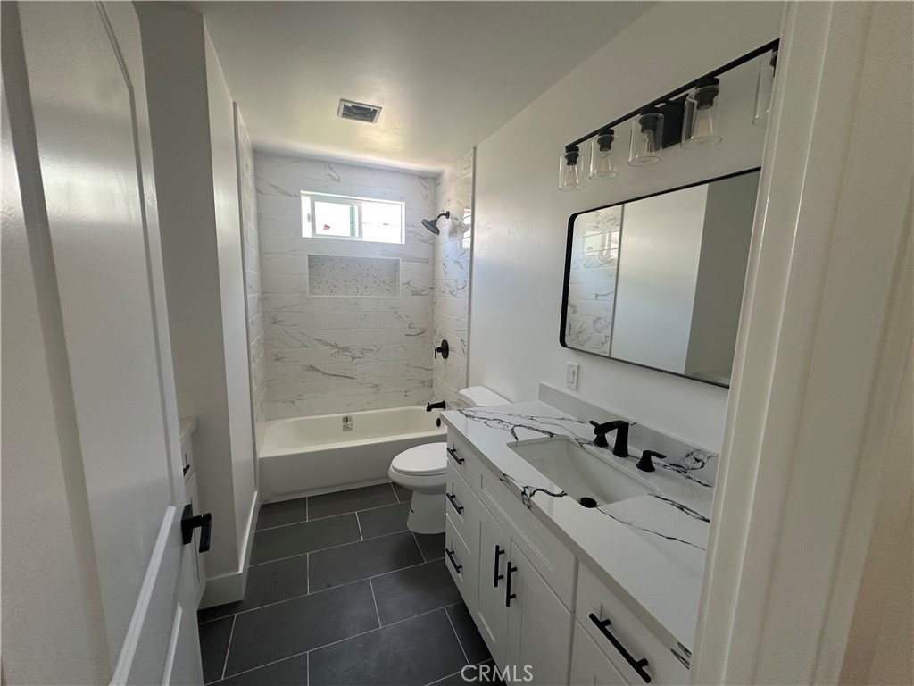 MLS #DW25149753 image #8