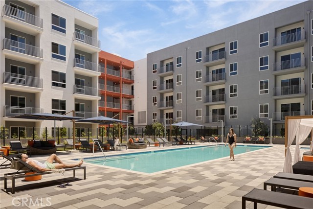 Detail Gallery Image 7 of 59 For 21010 Erwin St #855,  Woodland Hills,  CA 91367 - 1 Beds | 1 Baths