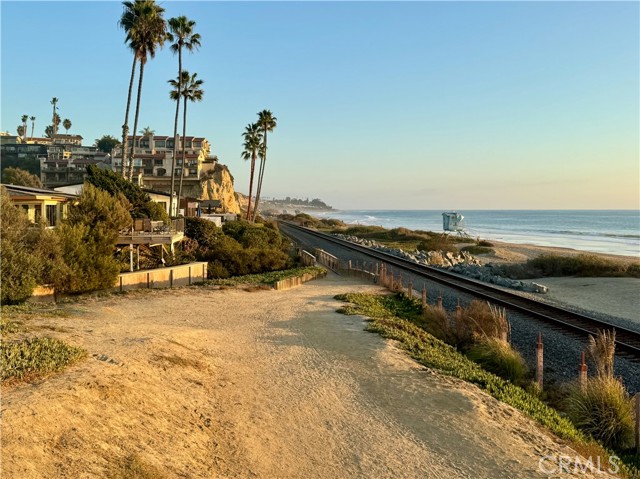 Detail Gallery Image 19 of 23 For 129 Calle Del Pacifico, San Clemente,  CA 92672 - 3 Beds | 2 Baths