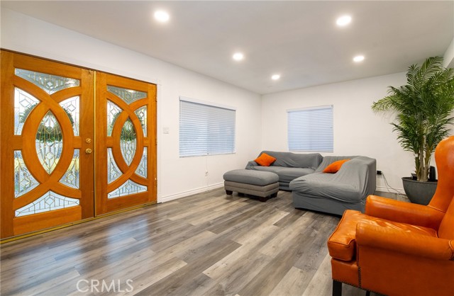 Detail Gallery Image 7 of 27 For 3980 Platt, Lynwood,  CA 90262 - 4 Beds | 2 Baths