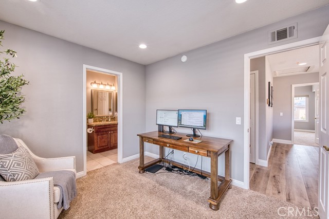 Detail Gallery Image 14 of 20 For 43 Calle Estero, Rancho Santa Margarita,  CA 92688 - 3 Beds | 2/1 Baths