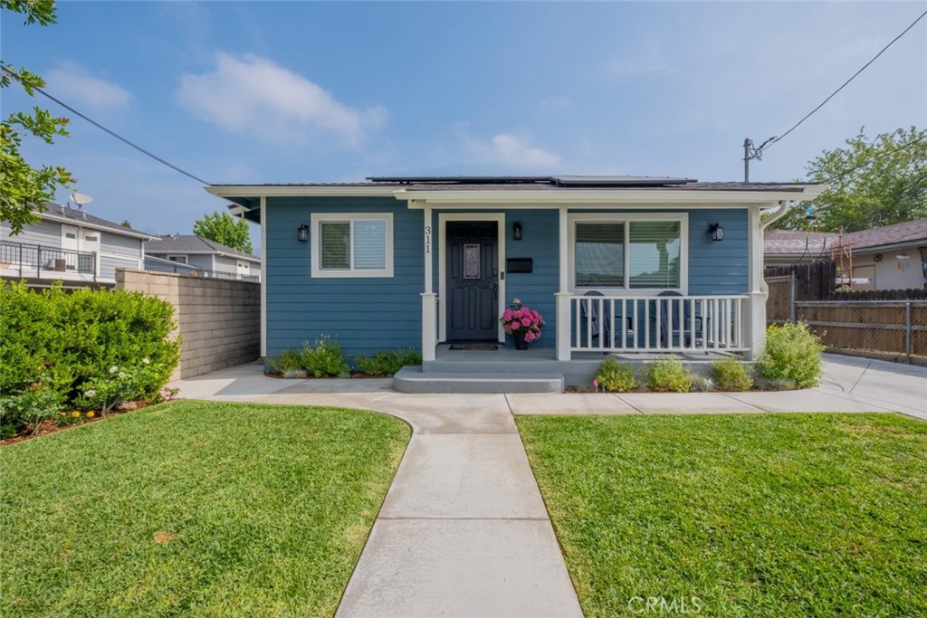 311 E Lemon Avenue
