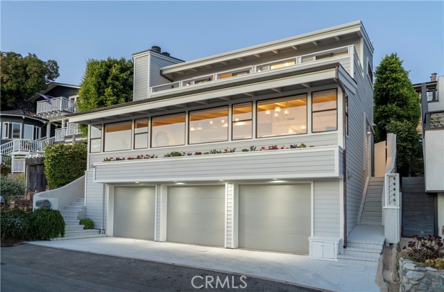 Detail Gallery Image 1 of 1 For 2664 Victoria Dr, Laguna Beach,  CA 92651 - 2 Beds | 2/1 Baths