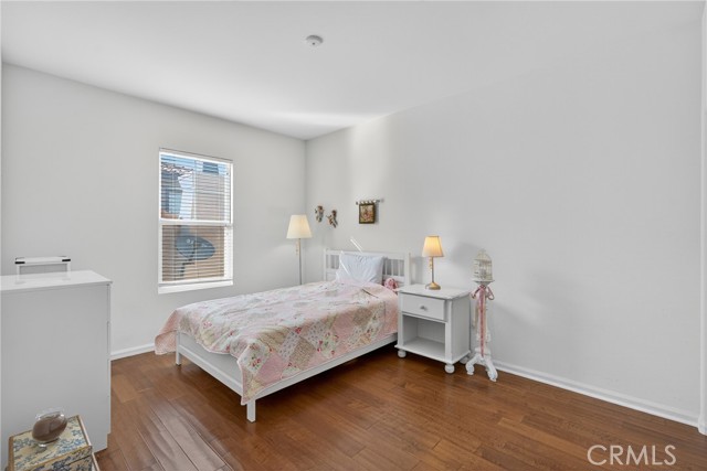 Image 27 of 46 For 26812 Peppertree Drive