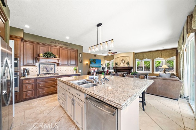 Detail Gallery Image 21 of 58 For 39 La Purisima, Rancho Santa Margarita,  CA 92688 - 4 Beds | 3 Baths