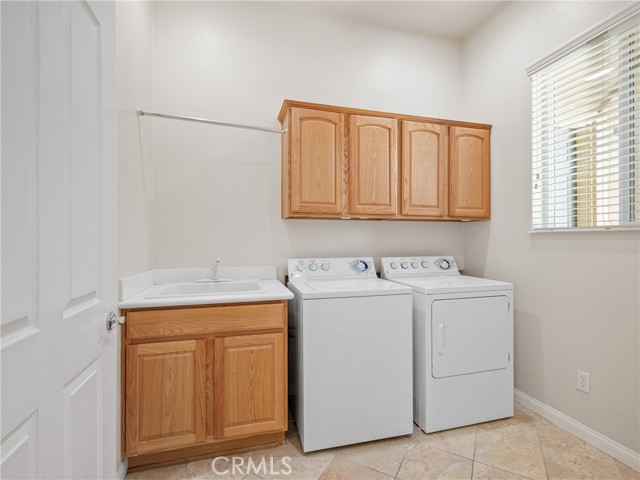 Detail Gallery Image 27 of 38 For 19301 Galloping Hill Rd, Apple Valley,  CA 92308 - 2 Beds | 2/1 Baths