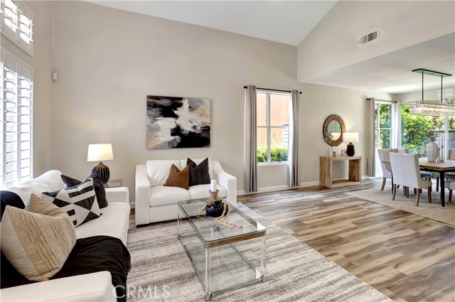 13421 Montecito, Tustin CA: https://media.crmls.org/medias/eb966c3e-9afb-4733-8494-3f74da9f0c4b.jpg