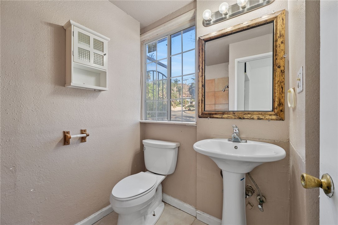 Detail Gallery Image 14 of 43 For 5394 Sierra Rd, San Bernardino,  CA 92407 - – Beds | – Baths