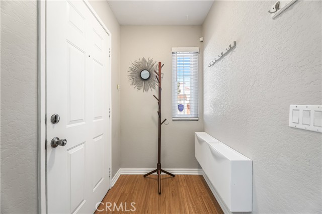 Detail Gallery Image 4 of 38 For 3512 W Stonepine #D,  Anaheim,  CA 92804 - 1 Beds | 1 Baths