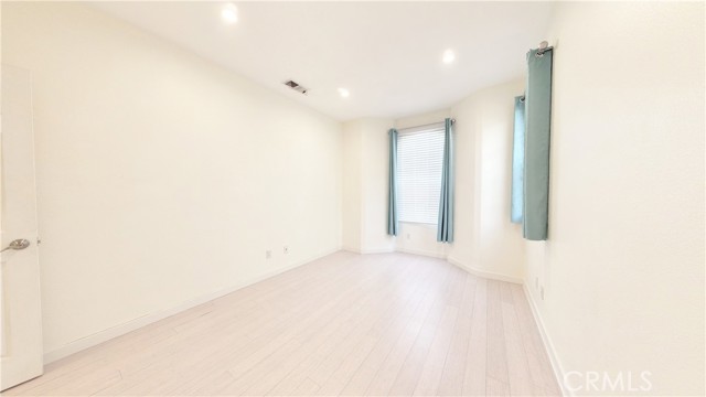 Detail Gallery Image 24 of 48 For 644 Milford, Los Angeles,  CA 90042 - 4 Beds | 3/1 Baths