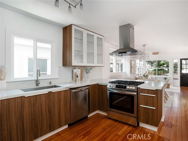  Income Home for Sale in Venice, California