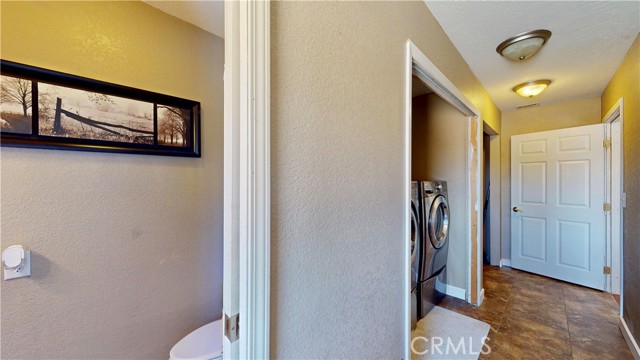 Detail Gallery Image 33 of 74 For 14380 La Brisa Rd, Victorville,  CA 92392 - 4 Beds | 2/1 Baths
