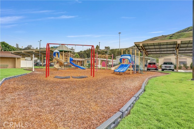 Detail Gallery Image 38 of 39 For 4901 Green River Rd #102,  Corona,  CA 92878 - 4 Beds | 2 Baths