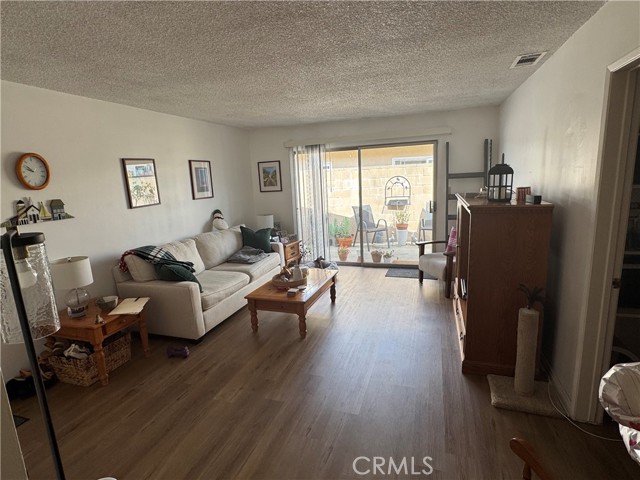 Detail Gallery Image 27 of 33 For 10540 Bogardus Ave, Whittier,  CA 90603 - 5 Beds | 2/1 Baths