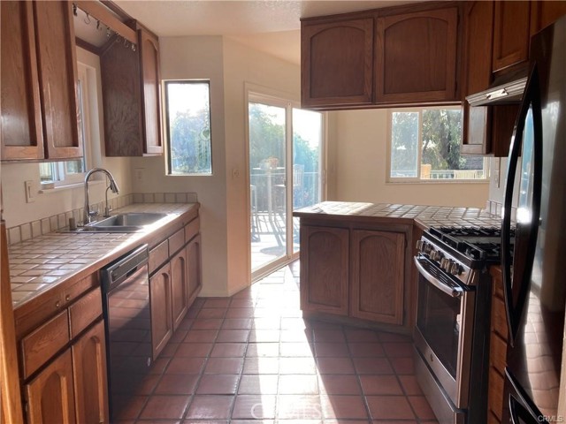 818 Nardo Road, Encinitas CA: https://media.crmls.org/medias/eb9bafb1-4cef-4870-8e18-5336c62822f9.jpg