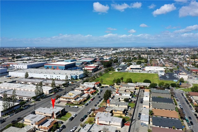 17441 Dairyview Circle, Huntington Beach CA: https://media.crmls.org/medias/eb9bc865-3377-4839-a4fe-83a4e832c969.jpg