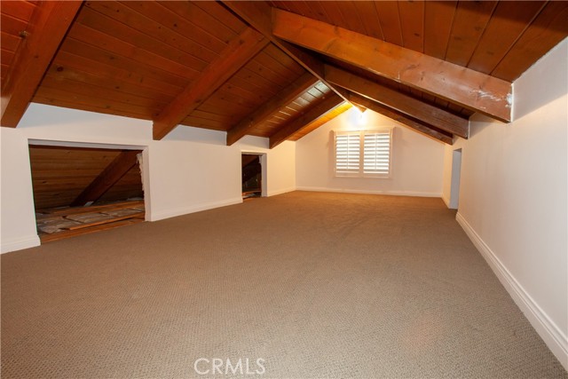 2359 Avian Way, Running Springs CA: https://media.crmls.org/medias/eb9c90e4-8839-4188-b7b5-98ffad9fb8aa.jpg