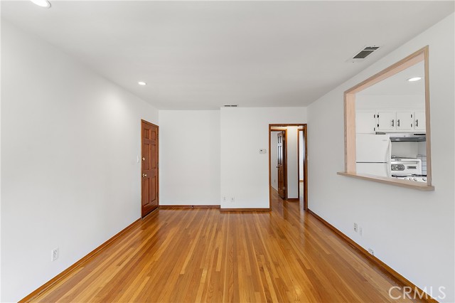 Detail Gallery Image 6 of 21 For 1745 N Mariposa Ave #6,  Los Angeles,  CA 90027 - 2 Beds | 1 Baths
