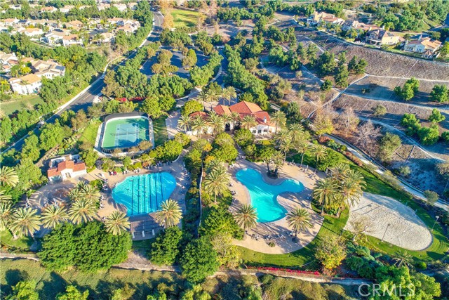 33 Via Armilla, San Clemente CA: https://media.crmls.org/medias/eb9d1480-a5bb-41e7-877d-ca9912c47f30.jpg