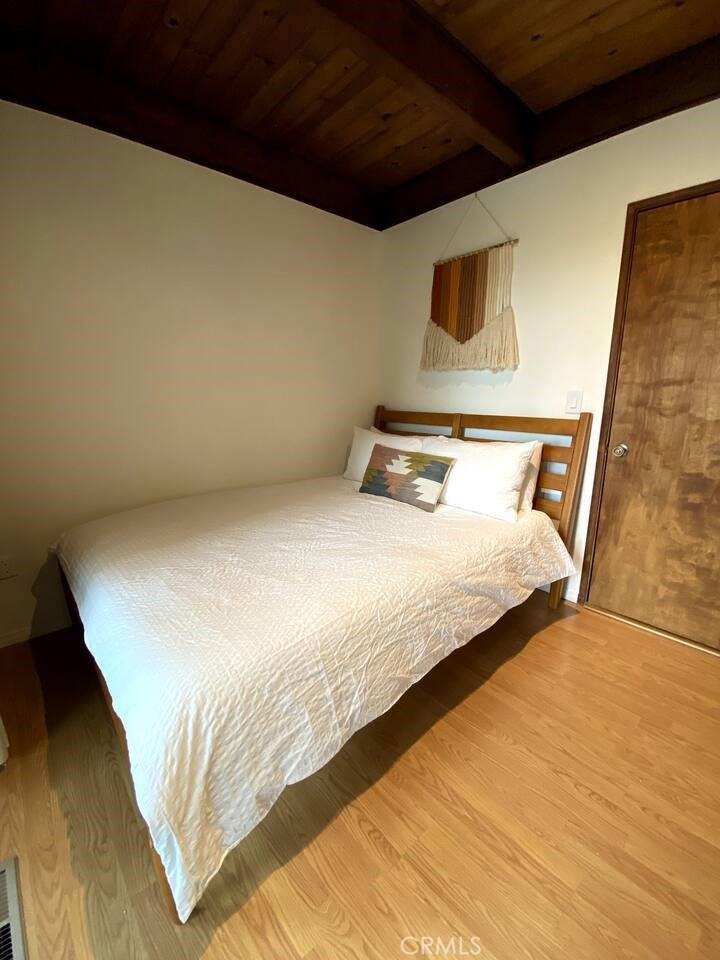 MLS #OC25041566 img 24