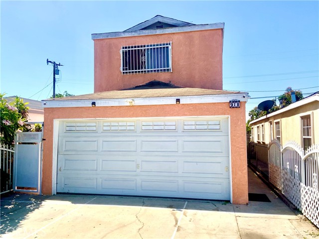 918 W Cedar Street, Compton CA: https://media.crmls.org/medias/eb9d7e82-18bb-430b-9d7e-bcac284b3a40.jpg