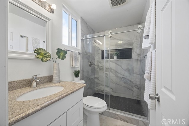 Detail Gallery Image 19 of 58 For 18433 Santa Belinda, Fountain Valley,  CA 92708 - 5 Beds | 3/1 Baths