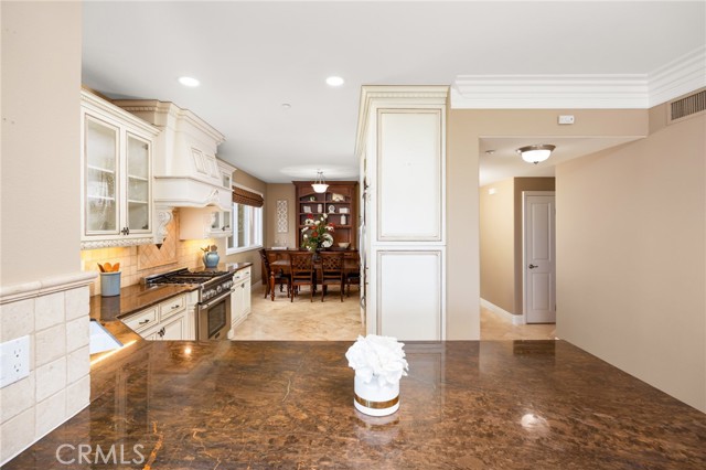 1400 E Ocean Boulevard, Long Beach CA: https://media.crmls.org/medias/eb9d8c9b-c8bc-4b57-ae6b-e9fa7ef70004.jpg