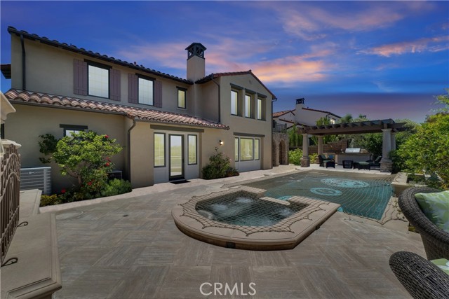 25 Village Way, Irvine CA: https://media.crmls.org/medias/eb9db1e5-b180-4c06-99e7-ffb8e9405909.jpg