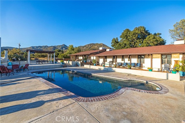 28015 Old Mine Road, Ranchita CA: https://media.crmls.org/medias/eb9e1172-ae20-42bb-af12-327be9ad86fe.jpg