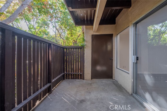 Detail Gallery Image 19 of 27 For 18350 Hatteras St #167,  Tarzana,  CA 91356 - 2 Beds | 2 Baths