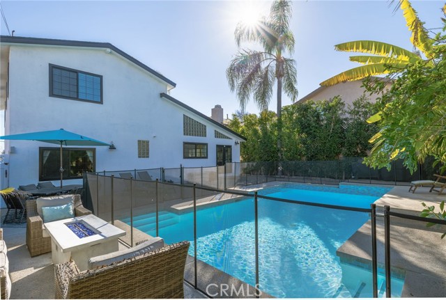 17203 Patronella Avenue, Torrance CA: https://media.crmls.org/medias/eba0aa5e-19f9-401f-b5f4-a7ff8301131e.jpg