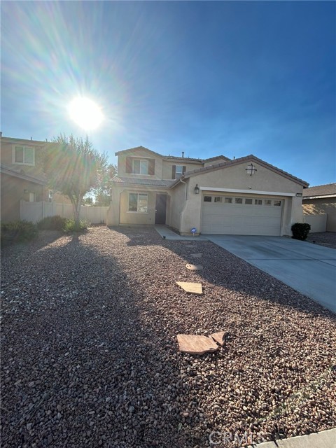 Detail Gallery Image 3 of 26 For 16628 Desert Lily St, Victorville,  CA 92394 - 4 Beds | 2/1 Baths