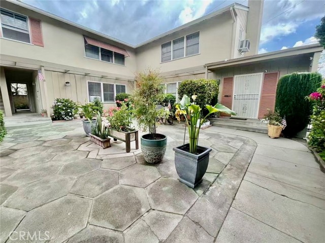 1150 Okoboji Drive, Arcadia CA: https://media.crmls.org/medias/eba13f7a-fcff-47c8-b885-694c6b453e82.jpg
