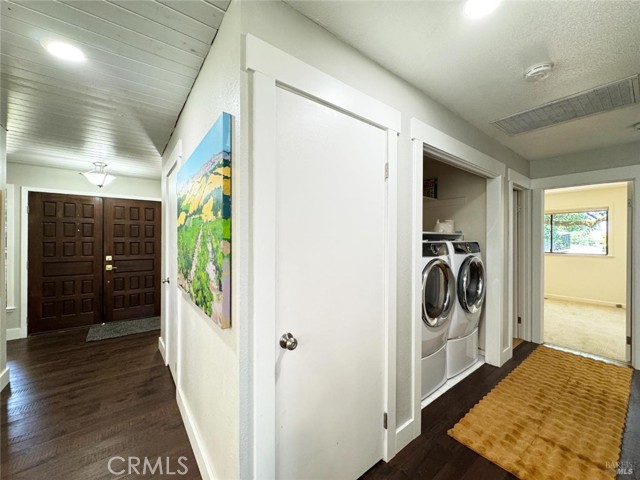 1321 Oak Knoll Road, Ukiah CA: https://media.crmls.org/medias/eba1c4dc-de12-4073-aec3-d6a07fc5c589.jpg