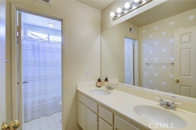Detail Gallery Image 27 of 51 For 13624 Palomino Creek, Corona,  CA 92883 - 4 Beds | 3 Baths