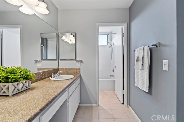2512 Curtis Avenue, Redondo Beach, California 90278, 2 Bedrooms Bedrooms, ,2 BathroomsBathrooms,Residential,Sold,Curtis,SB23119395